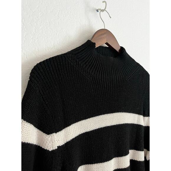 Banana Republic Wool Blend Mock Neck Wide Sleeve Striped Sweater Black White L - Picture 5 of 7